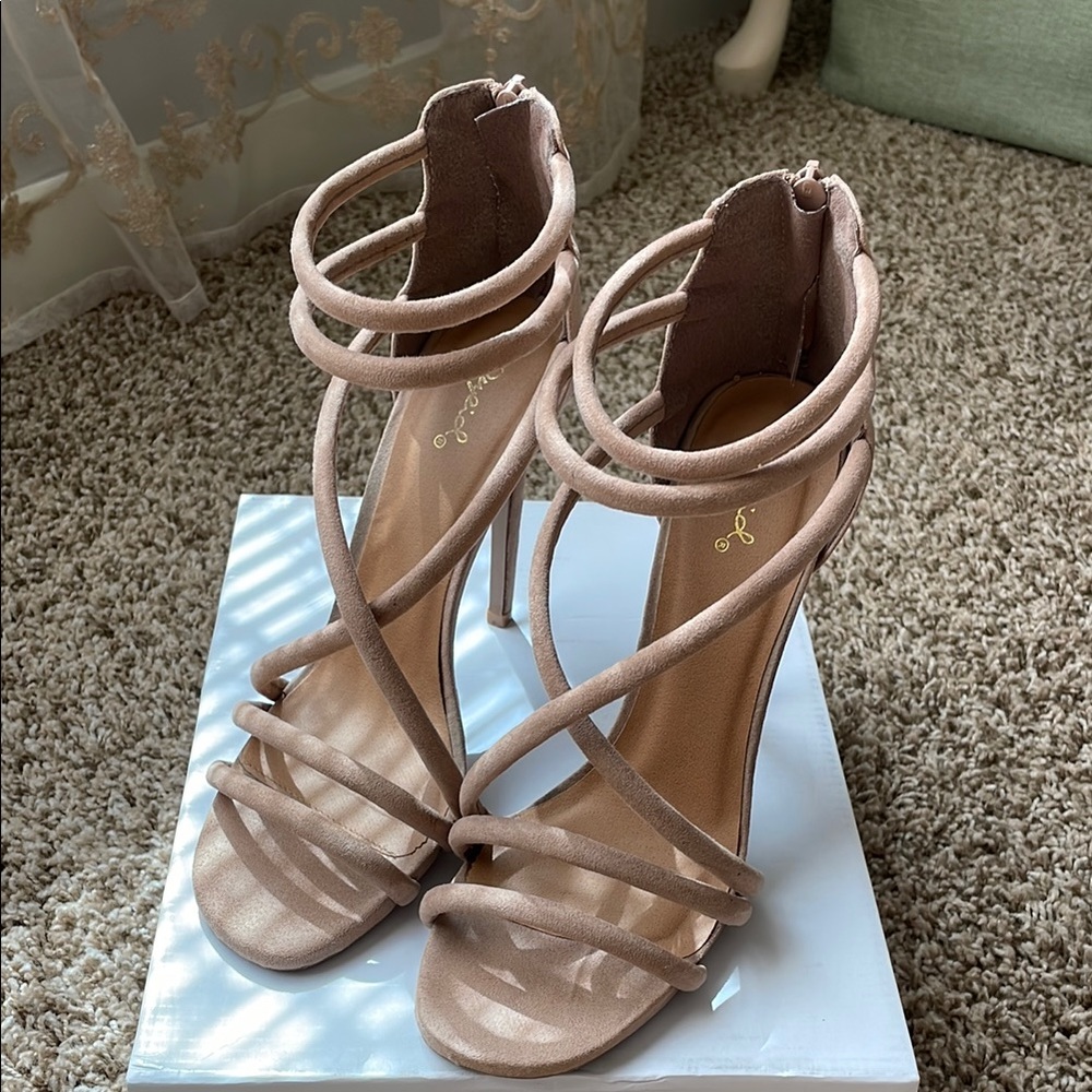 Elegant Strappy Tan Heels